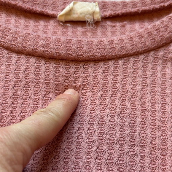 Women's Mauve Waffle Peplum Top - Picture 3 of 9